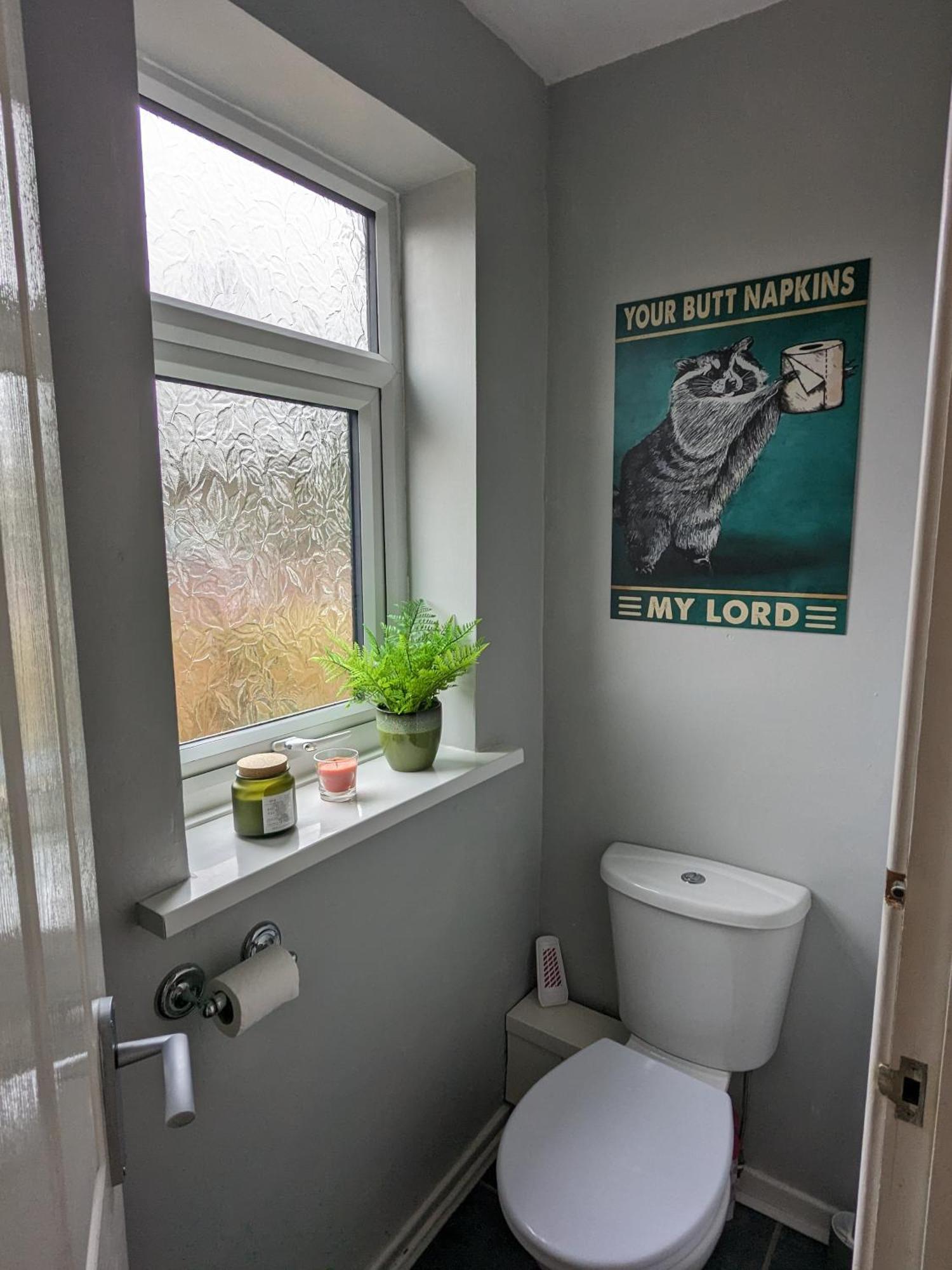 Detached Homestay - Super, King & Double Rooms - Leyland, Preston, Chorley, Lancashire Esterno foto