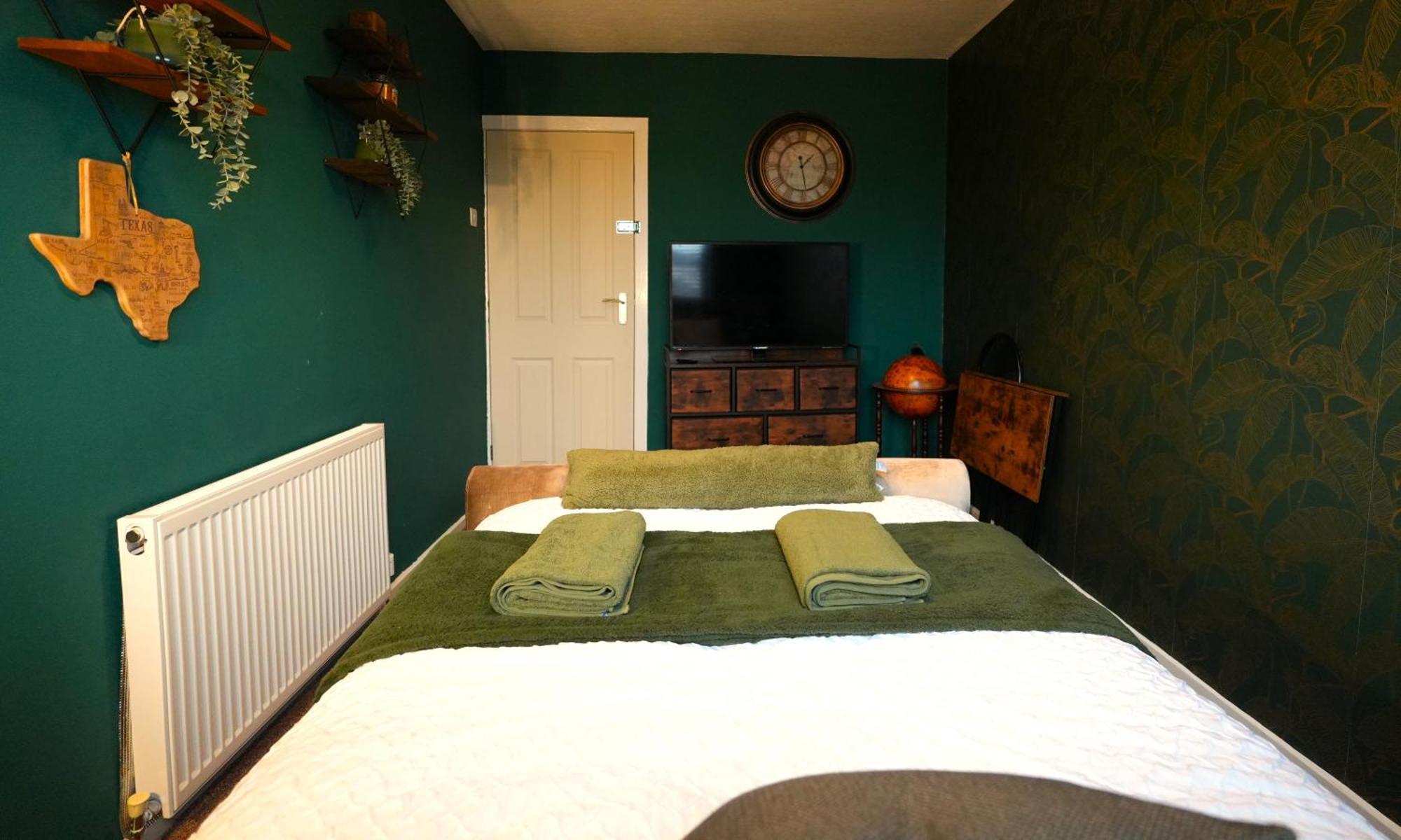 Detached Homestay - Super, King & Double Rooms - Leyland, Preston, Chorley, Lancashire Esterno foto