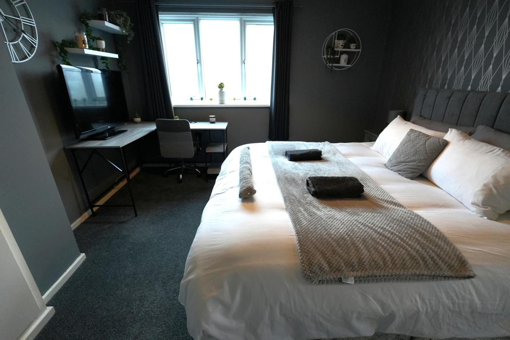 Detached Homestay - Super, King & Double Rooms - Leyland, Preston, Chorley, Lancashire Esterno foto